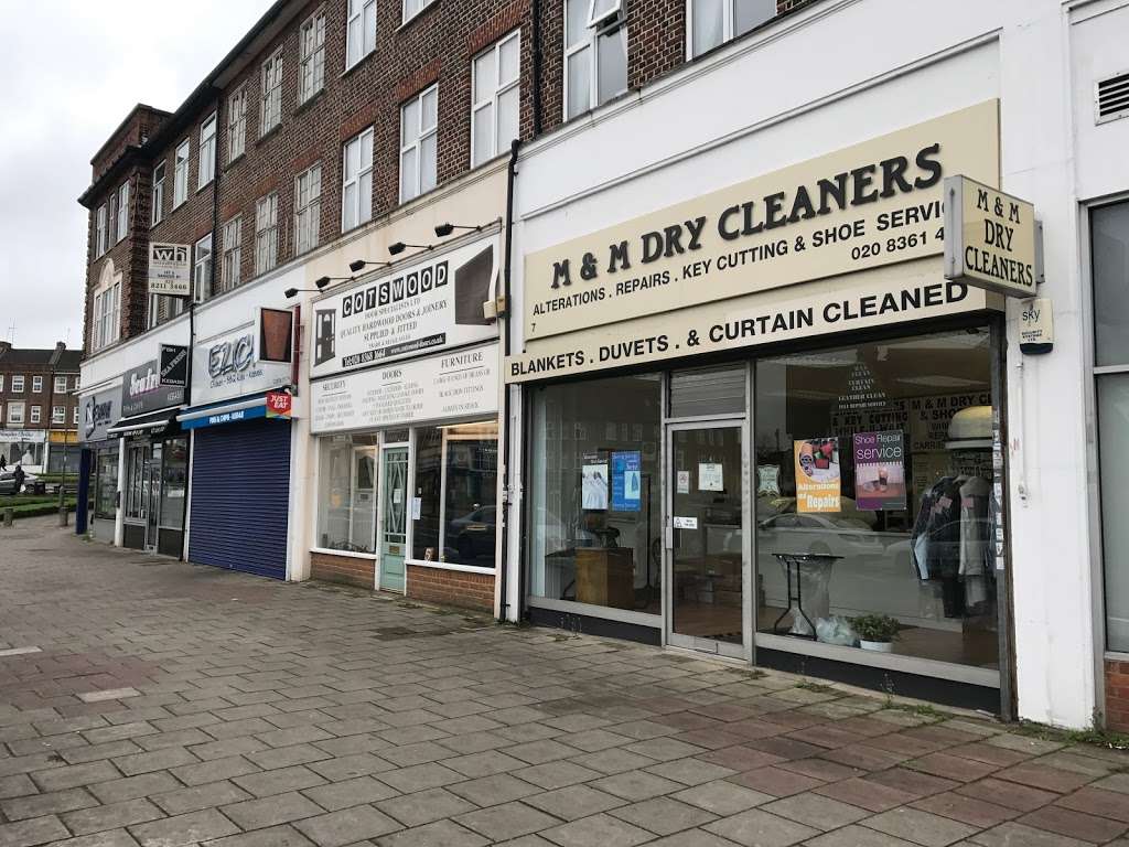 M & M Dry Cleaners | 7 Hampden Way, New Southgate, London N14 5DJ, UK | Phone: 020 8361 4069