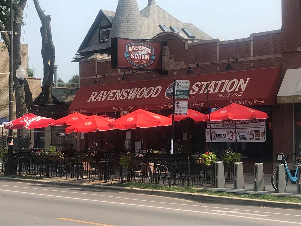 Ravenswood Station Bar & Grill | 4709 N Damen Ave, Chicago, IL 60625, USA | Phone: (773) 878-9400