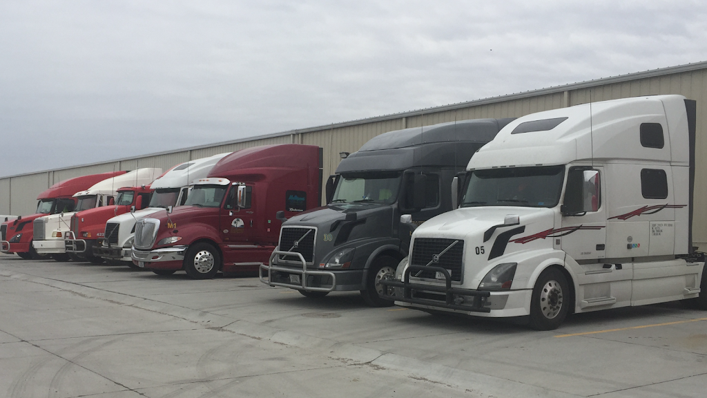 Lincoln Trucking | 5950 Arbor Rd, Lincoln, NE 68517, USA | Phone: (402) 464-7868