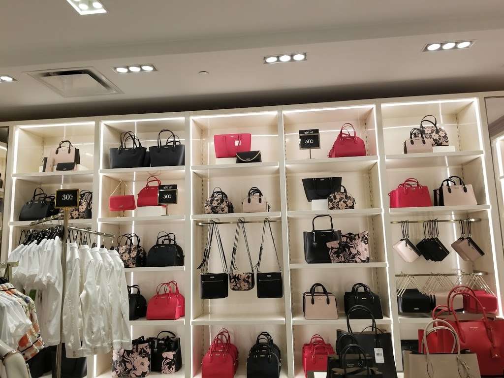 Kate Spade | Horizon Dr, Edinburgh, IN 46124