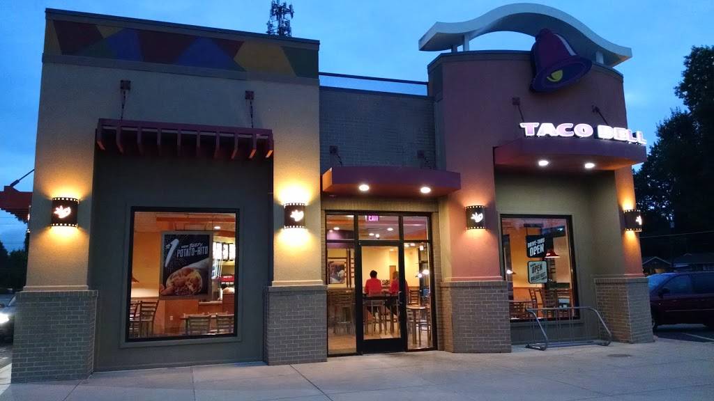 Taco Bell | 15 S 59th St, Belleville, IL 62223, USA | Phone: (618) 239-6244