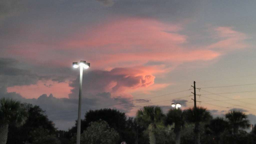 Lockwood Village Shopping Center | 1009 Lockwood Blvd, Oviedo, FL 32765, USA | Phone: (407) 977-6464