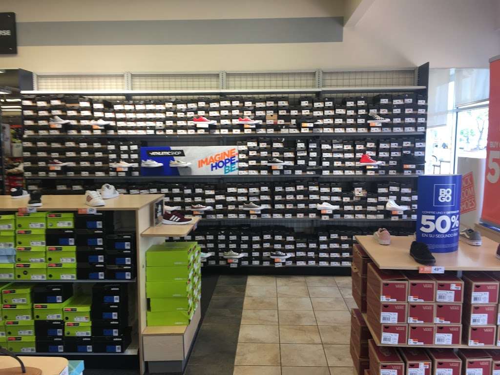 Rack Room Shoes | 255 E Basse Rd #104, San Antonio, TX 78209, USA | Phone: (210) 822-5890