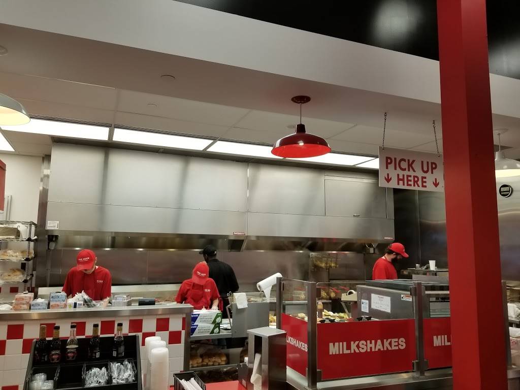 Five Guys | 43 Middlesex Turnpike, Burlington, MA 01803, USA | Phone: (781) 750-3152