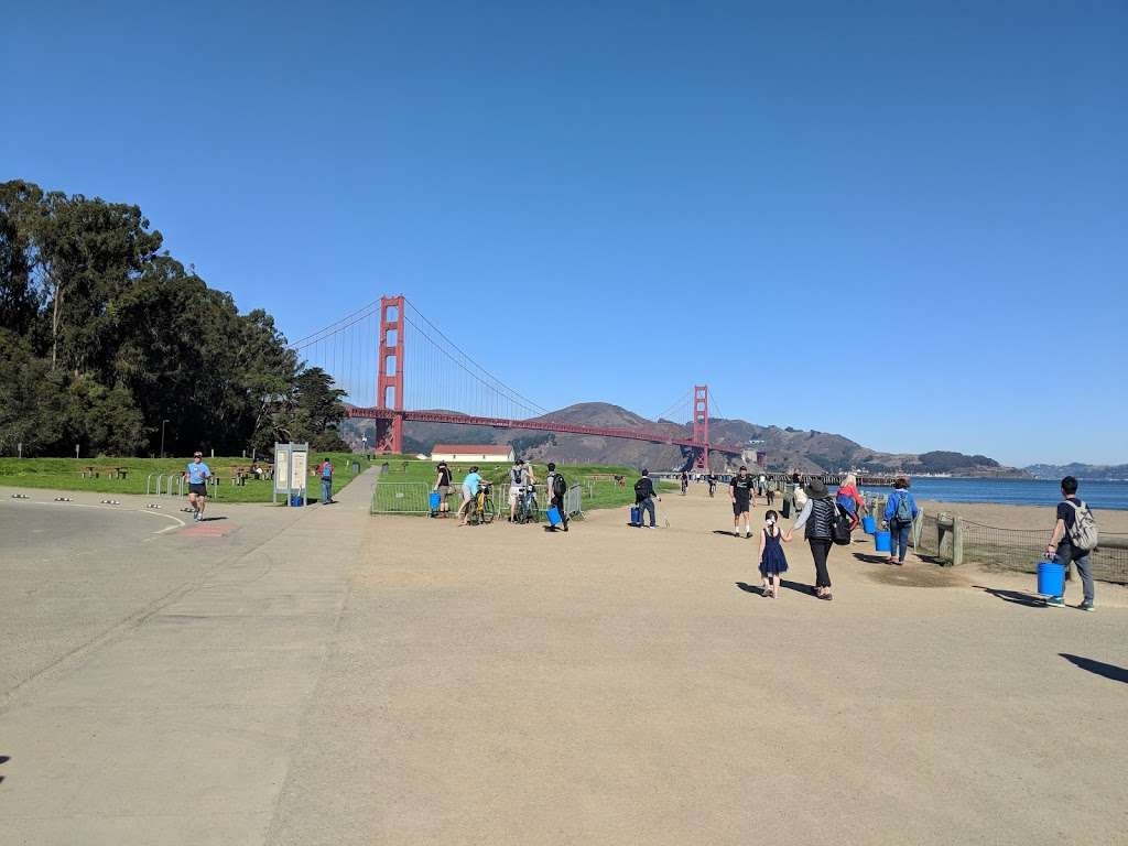 Picnic Area Crissy Field | San Francisco Bay Trail, San Francisco, CA 94129, USA