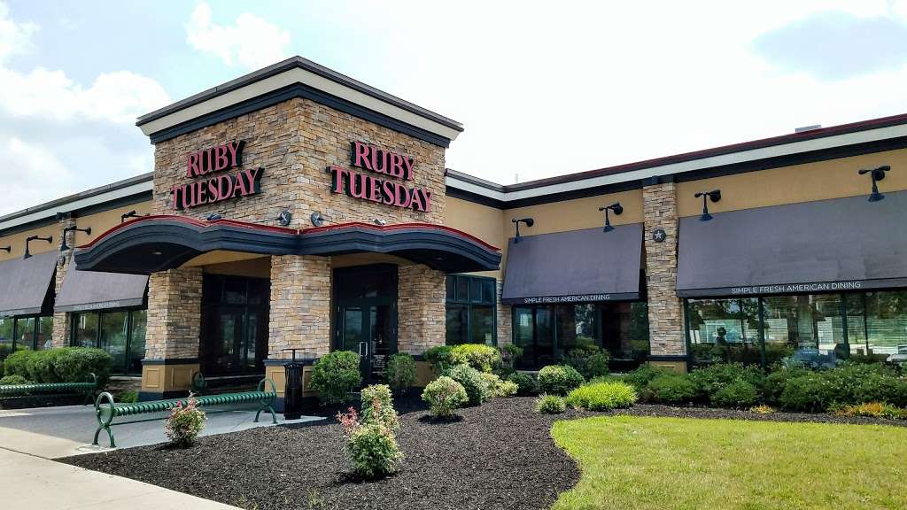 Ruby Tuesday | 25 Camp Letterman Dr, Gettysburg, PA 17325 | Phone: (717) 334-6127