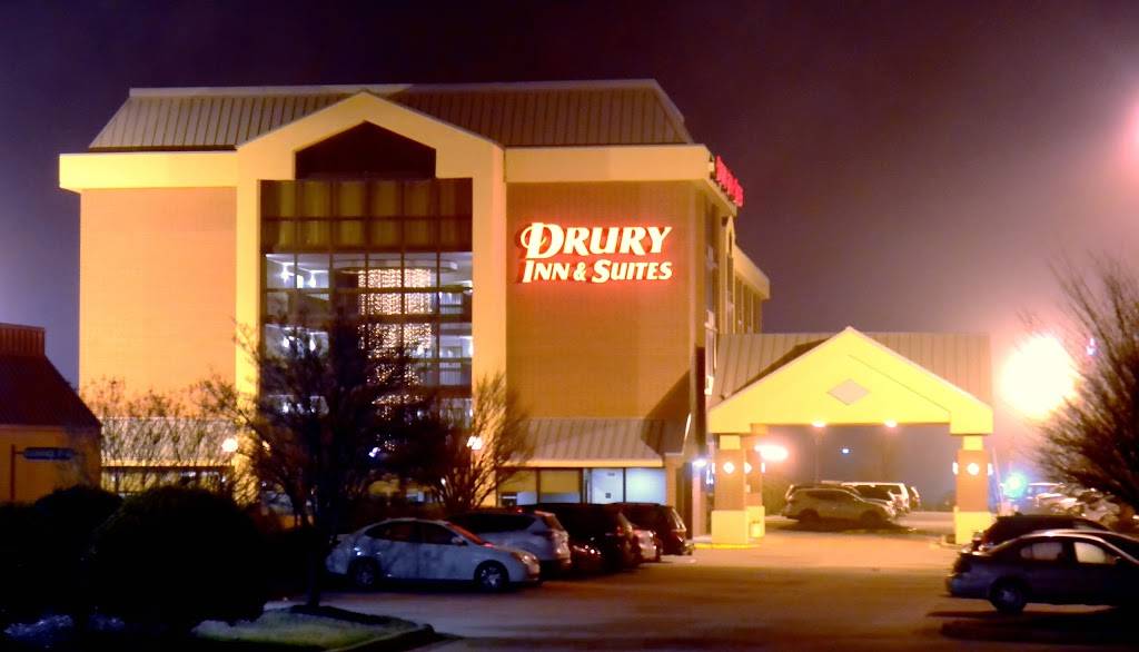 Drury Inn & Suites Greensboro | 3220 W Gate City Blvd, Greensboro, NC 27407, USA | Phone: (336) 856-9696