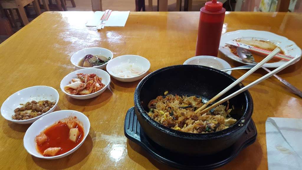 Kimchi House Korean BBQ | 8537 Richmond Hwy, Alexandria, VA 22309 | Phone: (703) 780-8286