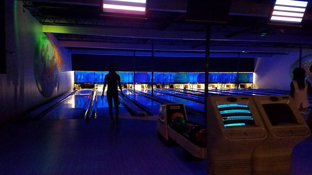 King Pins Bowling Center | 5310 Lenox Ave, Jacksonville, FL 32205, USA | Phone: (904) 394-0895