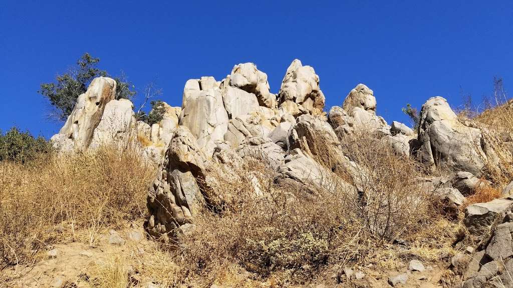 Climbers Loop South Trailhead | 9051 Father Junipero Serra Trail, San Diego, CA 92119, USA