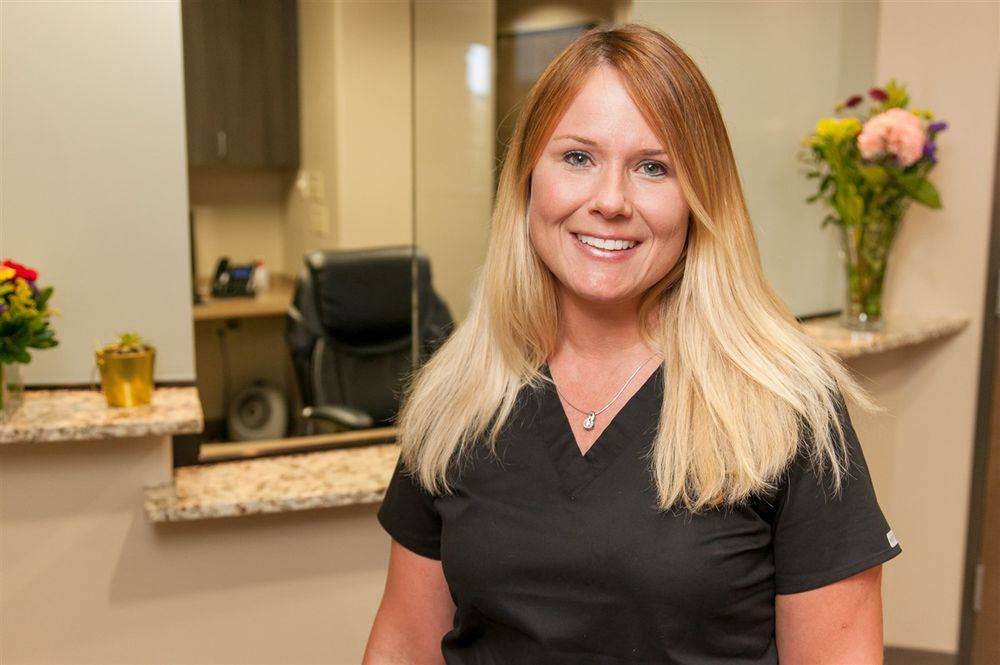 Bellaire Dental Kevin Altieri DDS 5521 Bellaire Dr S Suite 202, Fort