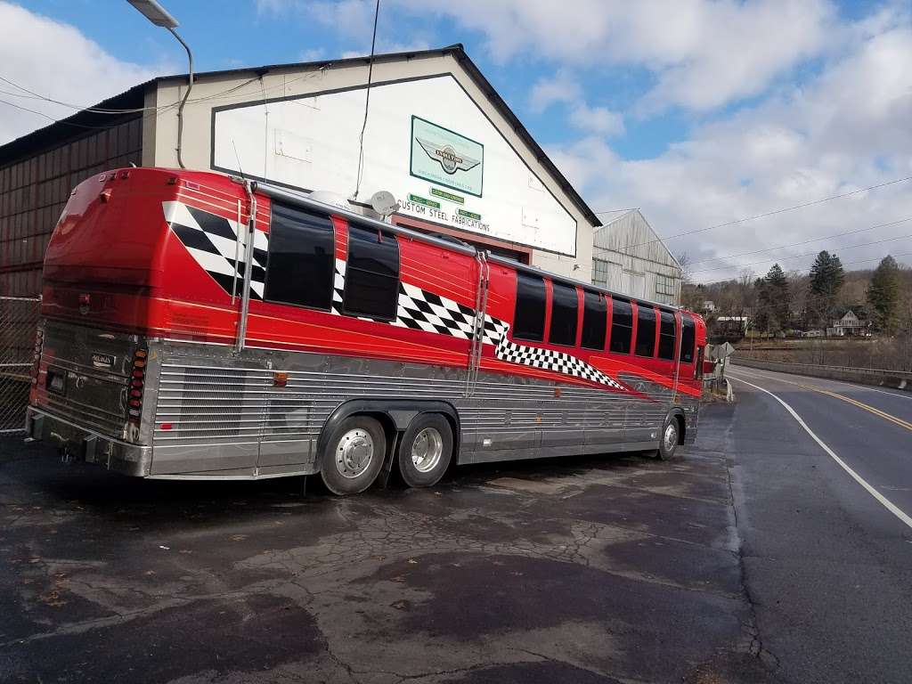 Evolution Custom Coach | 11 Berwick St, White Haven, PA 18661, United States | Phone: (570) 443-5700