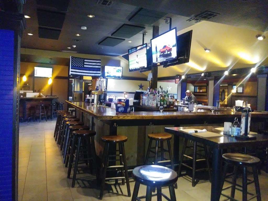 Bakers American Bar & Grille | 801 NJ-33, Monroe Township, NJ 08831 | Phone: (609) 443-6600