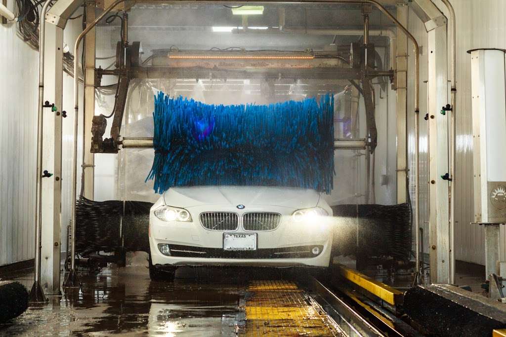 iShine Car Wash and Detail | 8414 Spring Cypress Rd, Spring, TX 77379, USA | Phone: (832) 559-7800