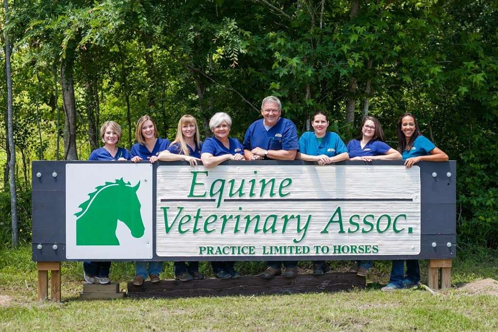 Equine Vet Assoc - Woodforest Vet Medical Ctr: Jim Schulze DVM,  | 14920 FM 2854 Rd, Montgomery, TX 77316, USA | Phone: (936) 273-1410