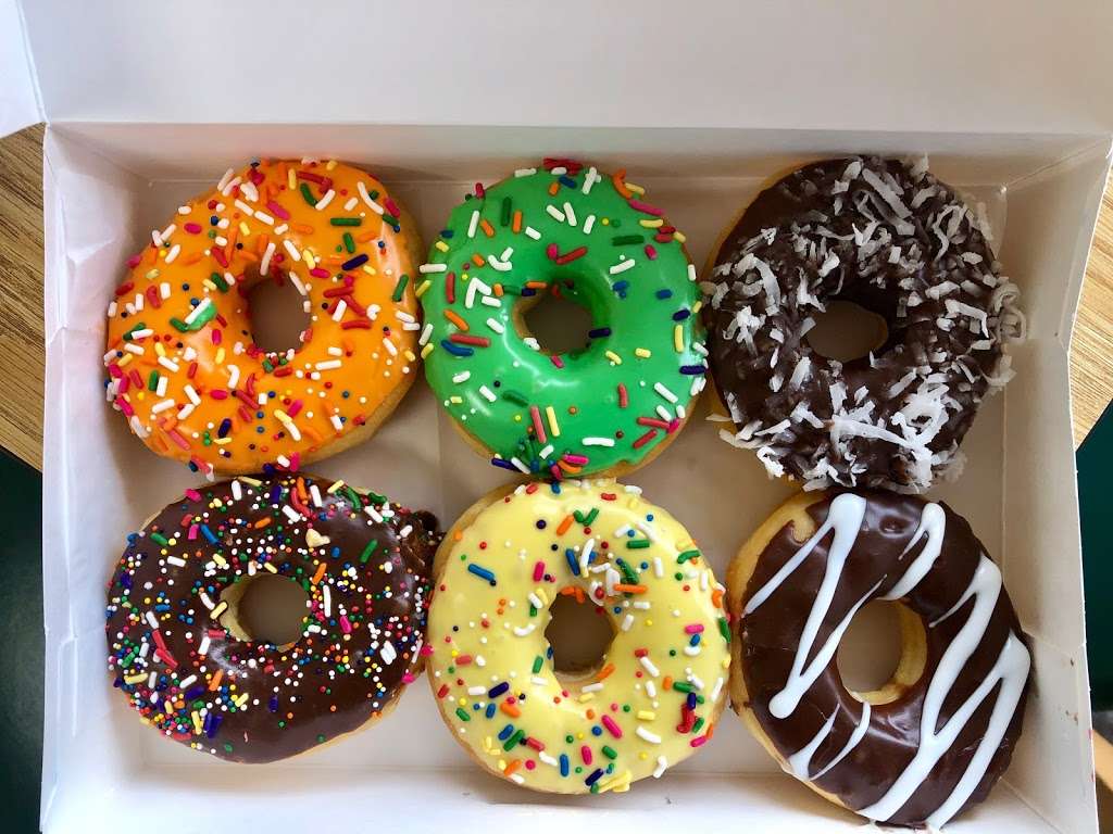 Donut Palace | 1583 Thousand Oaks #101, San Antonio, TX 78232, USA | Phone: (210) 490-2537