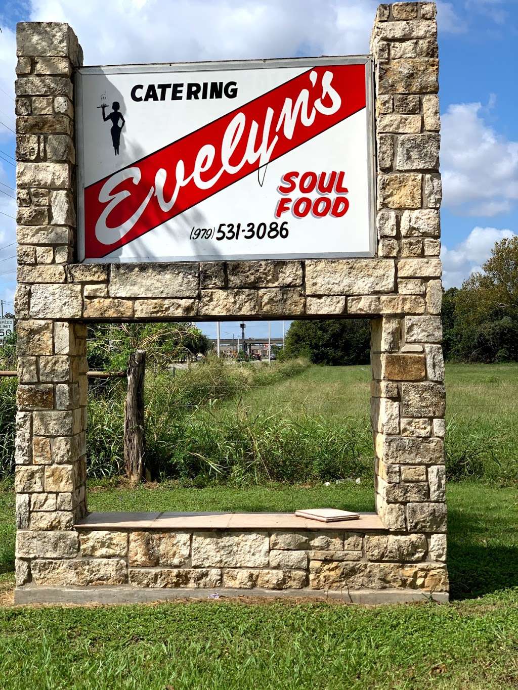 Evelyn’s Soulfood | 1925 Regional Medical Dr, Wharton, TX 77488, USA | Phone: (979) 531-3086