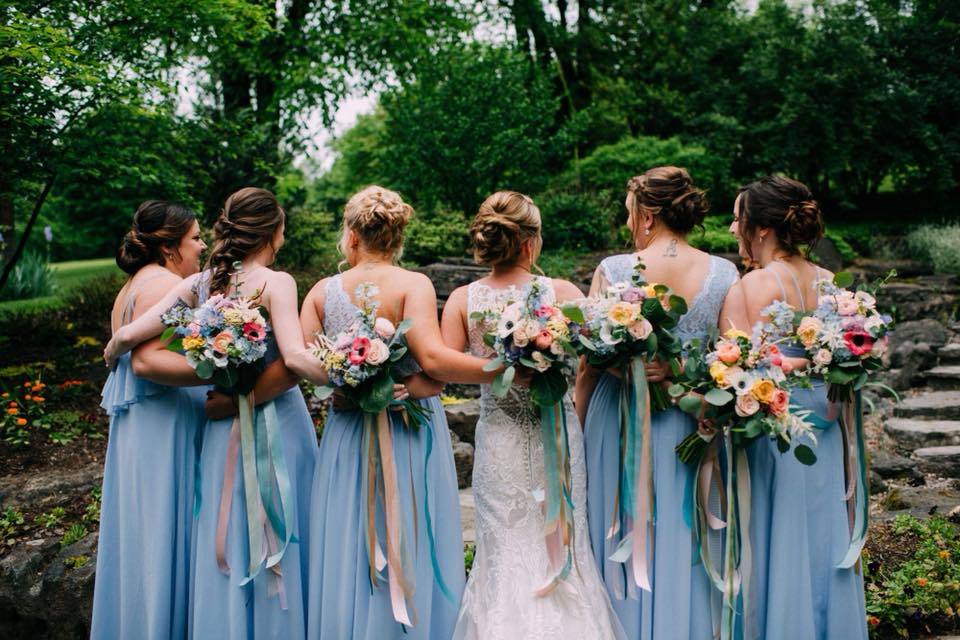 Brides Assistant | 1611 Meadowthorpe Ave, Lexington, KY 40511, USA | Phone: (859) 227-4942