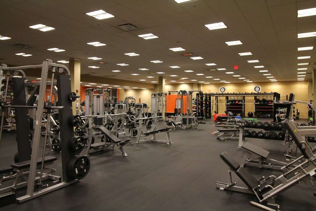 NRG Lab Fitness Center | 280 School St, Mansfield, MA 02048, USA | Phone: (508) 876-2674