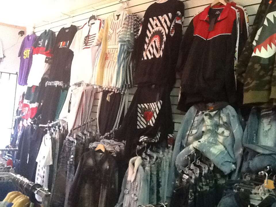 Freddys sportwear & fashion plus | 313 Roselle St, Linden, NJ 07036 | Phone: (908) 583-6615