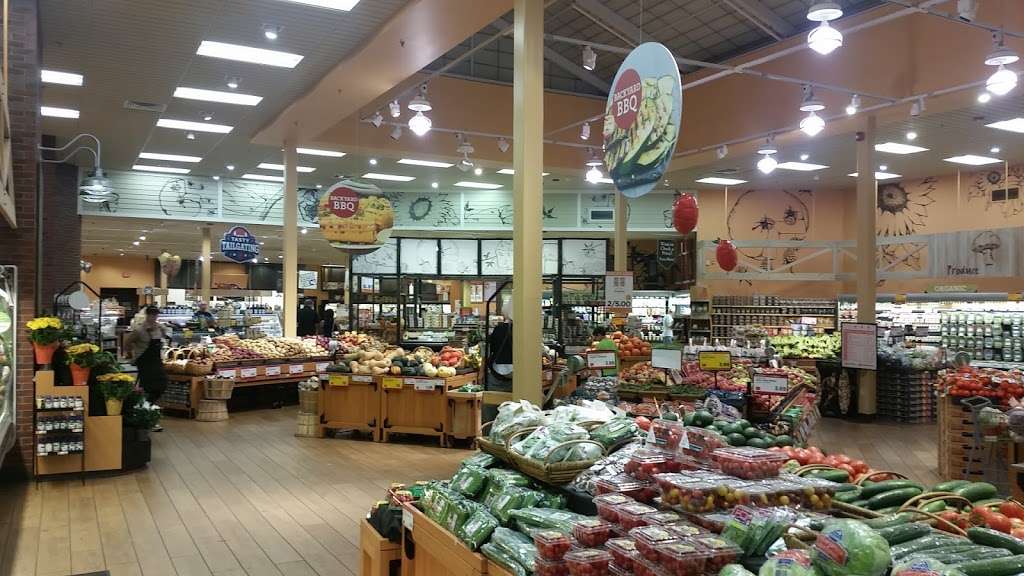 Roche Bros. Westborough | 1100 Union St, Westborough, MA 01581, USA | Phone: (508) 836-3600