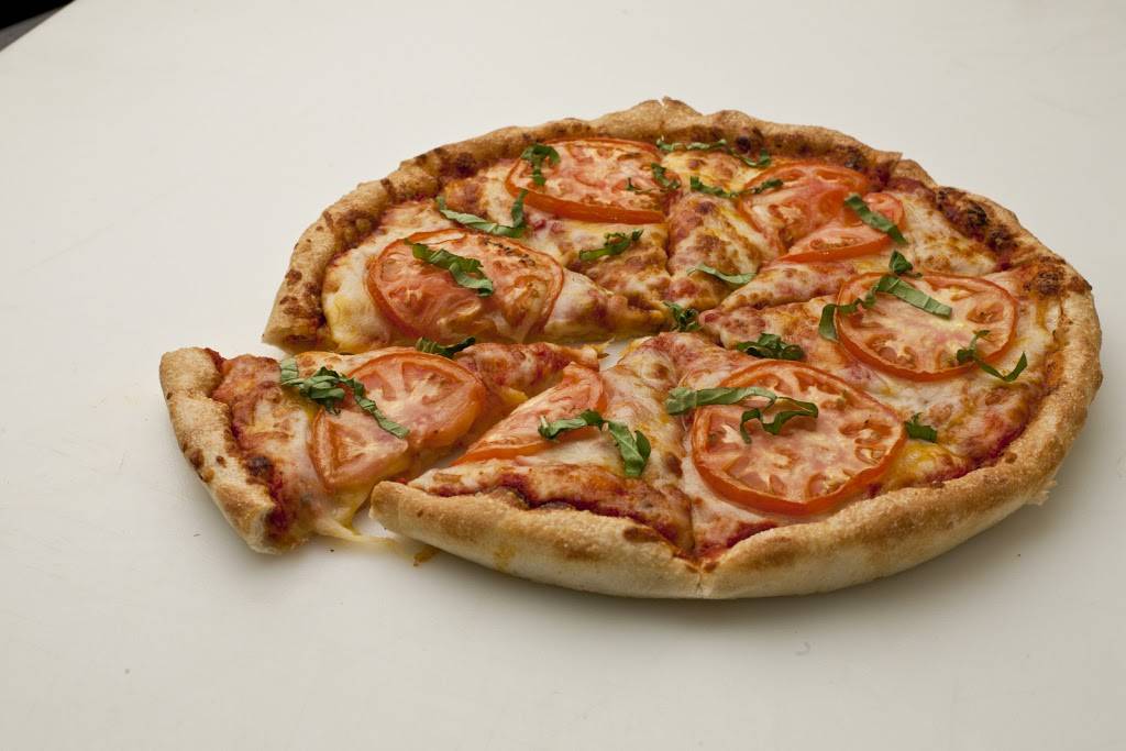 Sarpinos Pizzeria | 2216 County Rd D West, Roseville, MN 55112, USA | Phone: (651) 379-9399