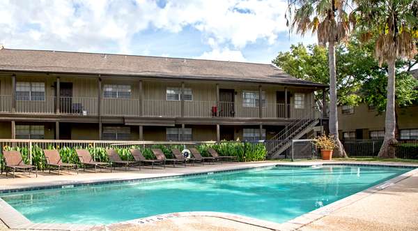 Memorial Apartments | 600 Nottingham Oaks Trail, Houston, TX 77079, USA | Phone: (281) 558-4466