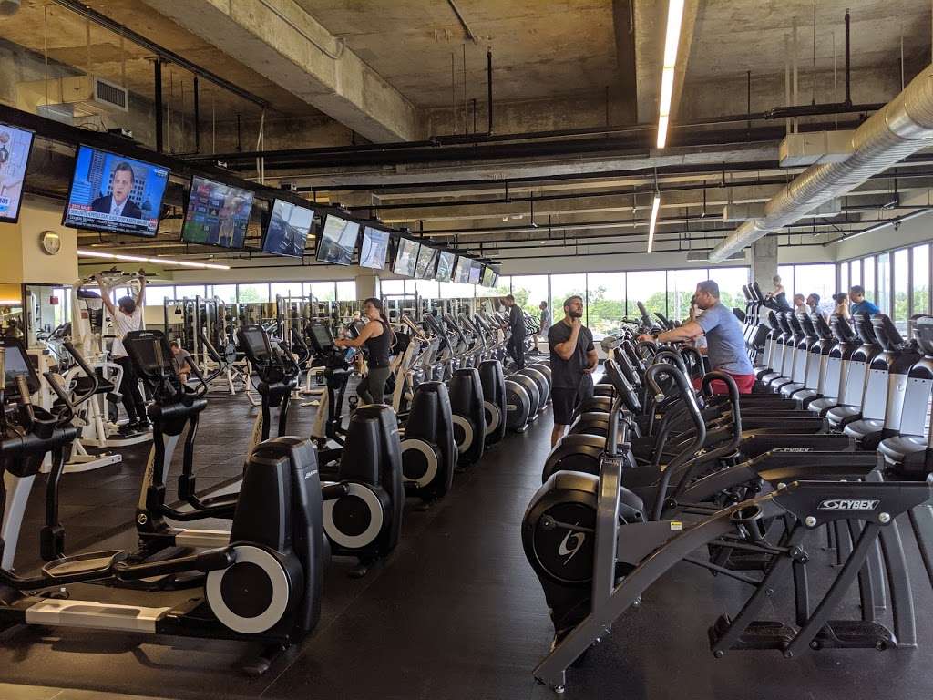 Equinox South Bay | 5400 Rosecrans Ave, Hawthorne, CA 90250, USA | Phone: (310) 727-9543