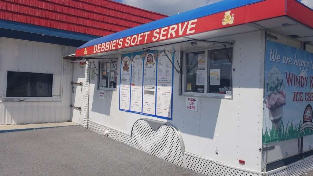 Debbies Soft Serve | 22309 Old Georgetown Rd, Smithsburg, MD 21783, USA | Phone: (301) 824-4051