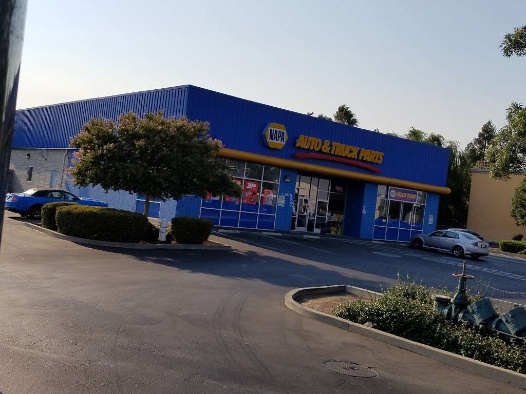 NAPA Auto Parts - Central Auto Parts | 1205 N 1st St, Dixon, CA 95620, USA | Phone: (707) 678-2309