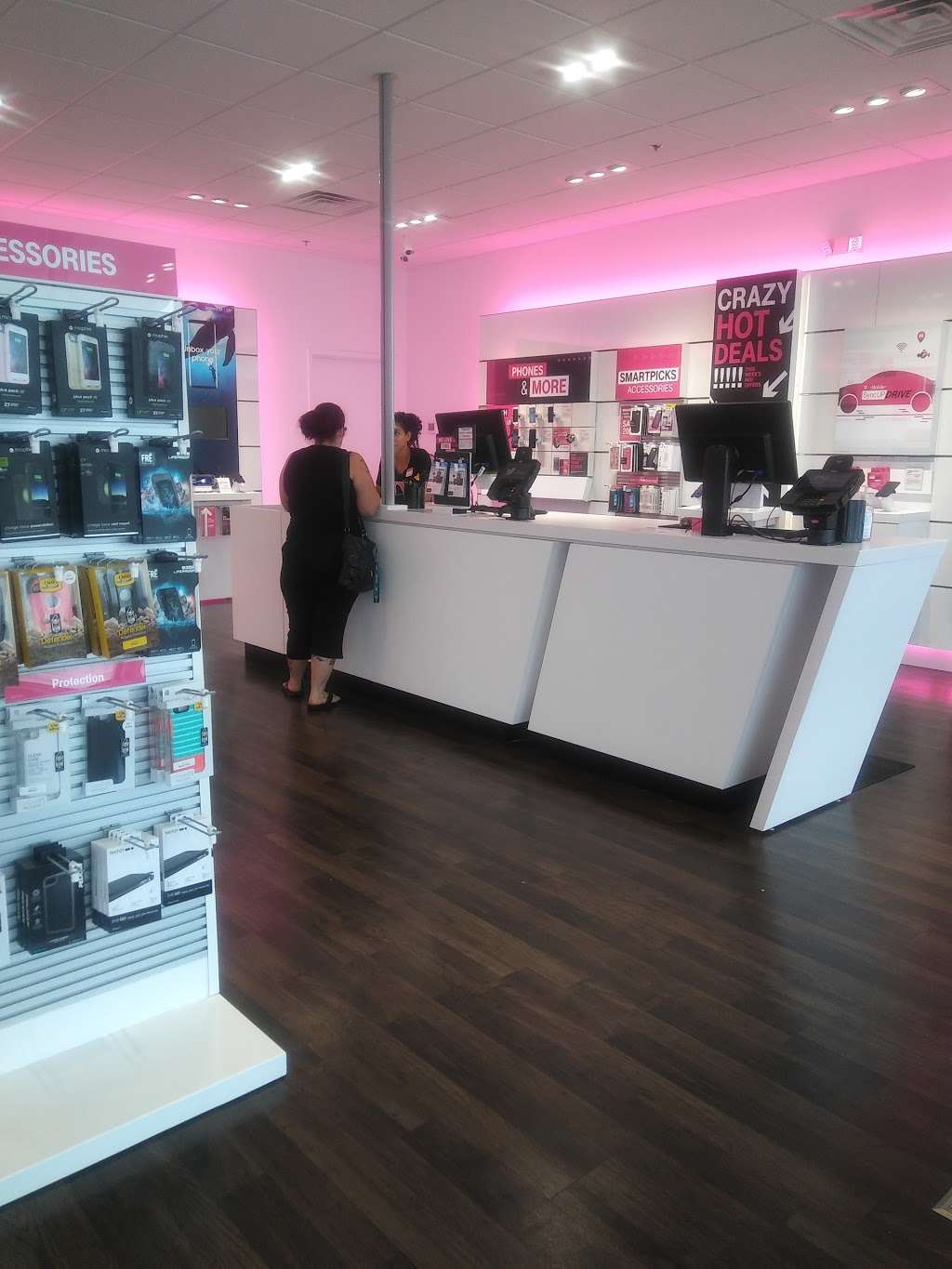 T-Mobile | 721 Delsea Dr, Glassboro, NJ 08028, USA | Phone: (856) 942-1221