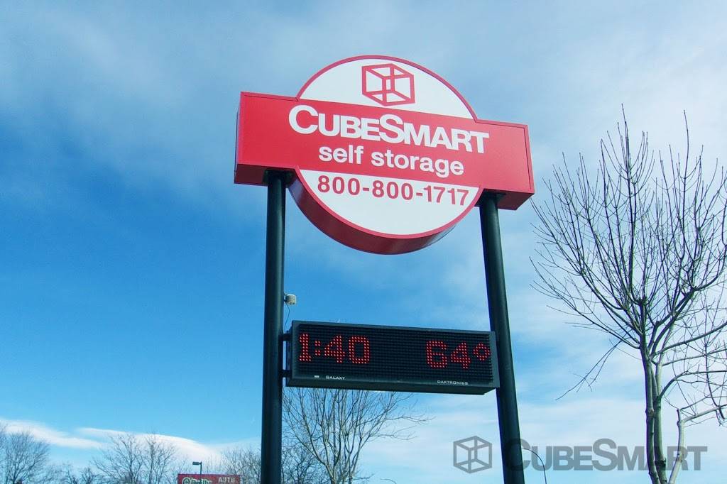 CubeSmart Self Storage | 5885 W Colfax Ave, Lakewood, CO 80214, USA | Phone: (303) 232-3200