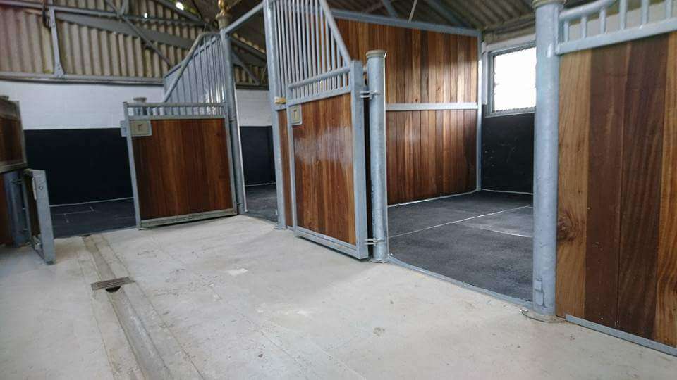 Premium Stable Mats | 9 Pugh Pl, Stanford-le-Hope SS17 8BL, UK | Phone: 07854 147252