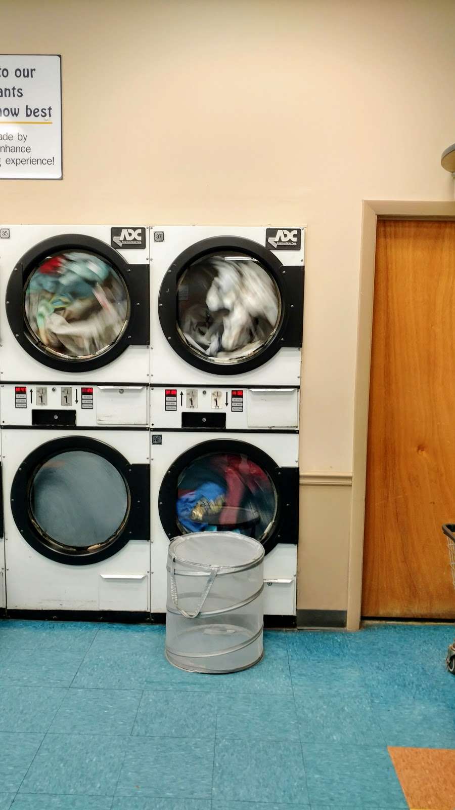 Mayflower CoinLaundry | 25 N Spooner St, Plymouth, MA 02360, USA | Phone: (508) 746-1027