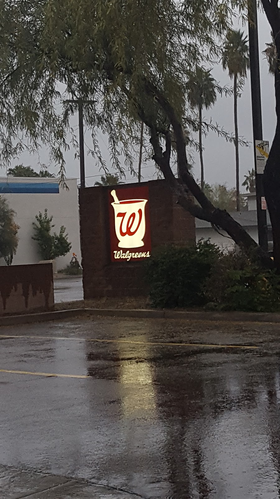 Walgreens | 2000 S Mill Ave, Tempe, AZ 85282 | Phone: (480) 921-8013