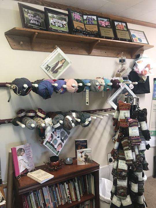 Knit N Purl | 5480 W 1100 S, Fairmount, IN 46928 | Phone: (765) 551-7875