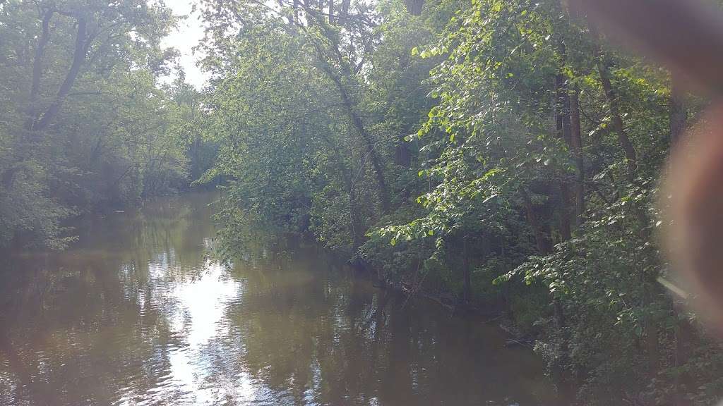 Cook County Forest Preserve Bike Path | River, Wilmette, IL 60091, USA