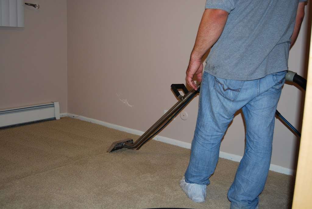 Carpet Wiser Carpet Cleaning | 1115 Iroquois Dr, Elgin, IL 60120 | Phone: (630) 888-7301