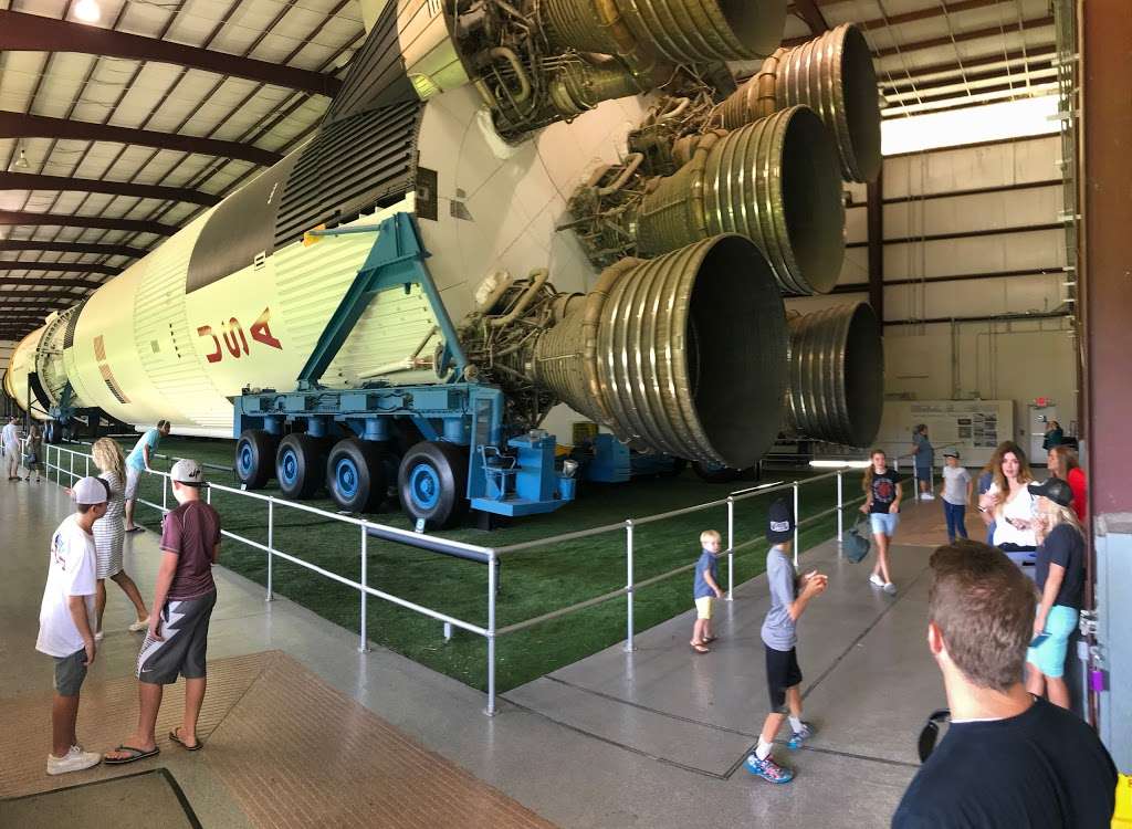 Rocket Park | 1601 NASA Road 1, Houston, TX 77058, USA | Phone: (281) 244-2100