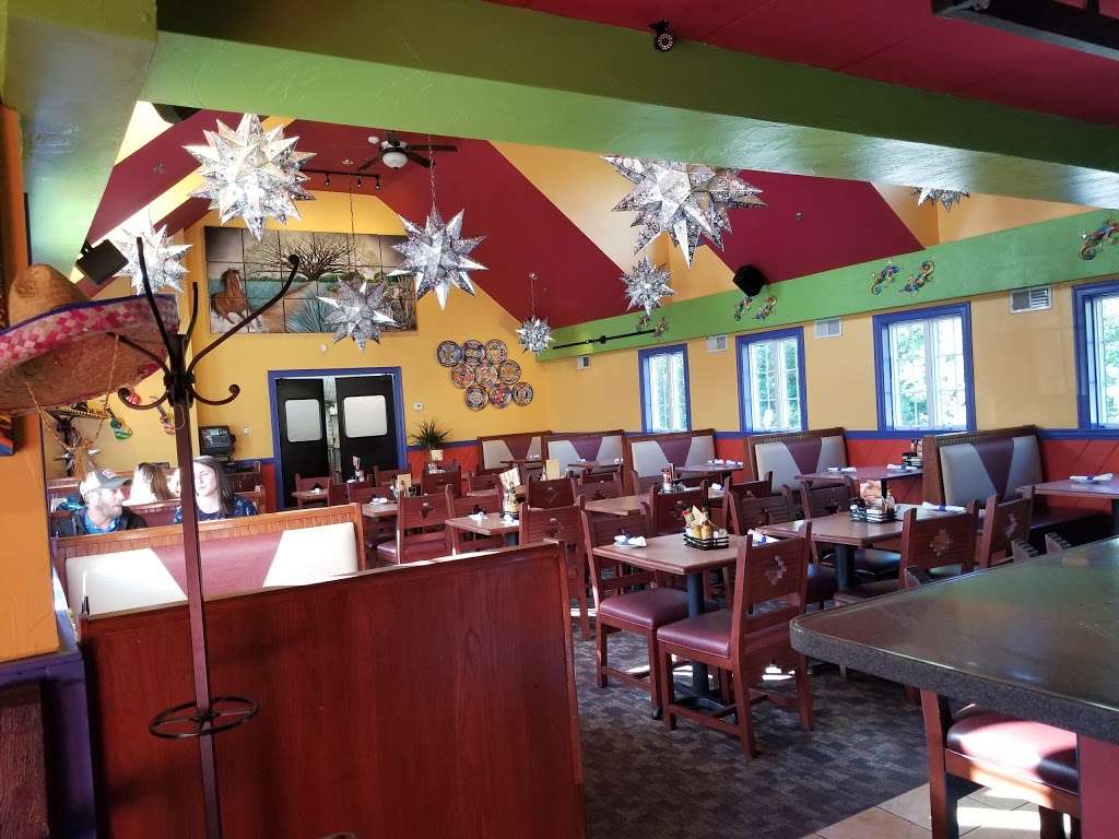 Casa Blanca Mexican Restaurant | 1070 Osgood St, North Andover, MA 01845 | Phone: (978) 683-1177