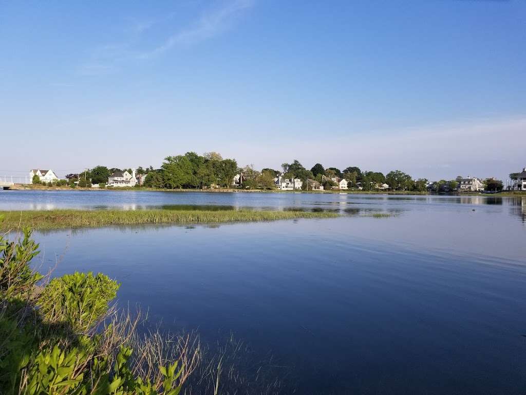 Farm Creek Nature Preserve | Norwalk, CT 06853, USA