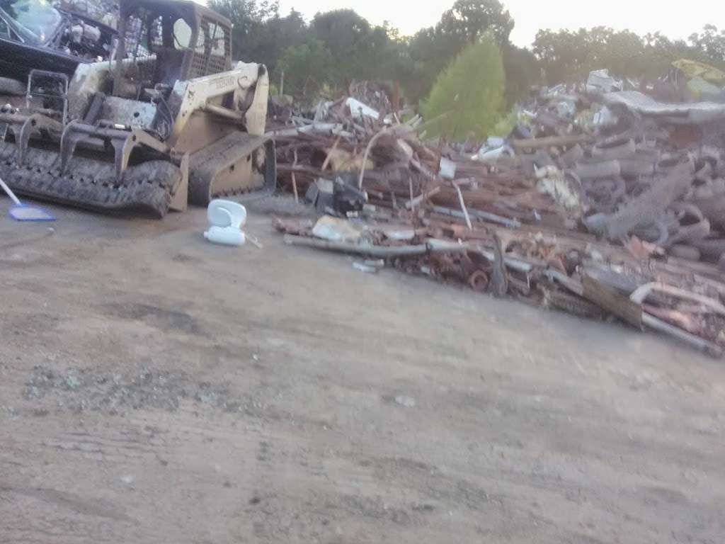 Sweeny Scrap Metal | 20447 TX-35, Sweeny, TX 77480, USA | Phone: (979) 548-4008