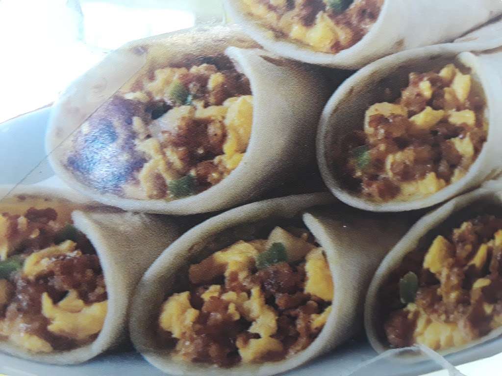 Jnh Donut Shop | 4880 Sunnyvale St, Dallas, TX 75216, USA | Phone: (214) 372-2177