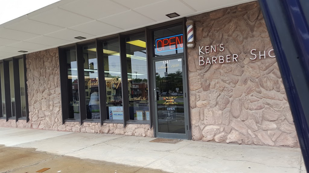 Kens Barber Shop | 325 W Main St, Norman, OK 73069, USA | Phone: (405) 321-7939