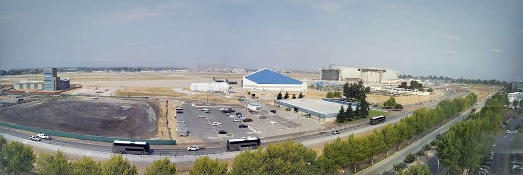 Moffett Federal Airfield Hangar 2 | San Francisco Peninsula, California, Mountain View, CA 94043, USA