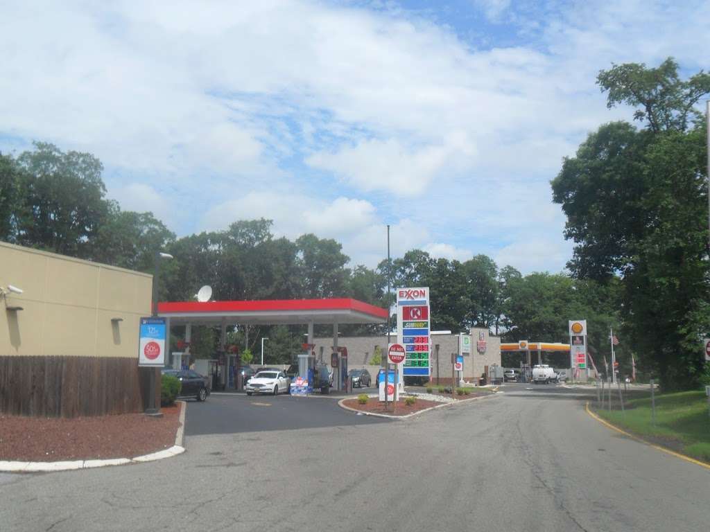 Exxon | 78 Garden State Pkwy, Iselin, NJ 08830, USA | Phone: (732) 494-3440