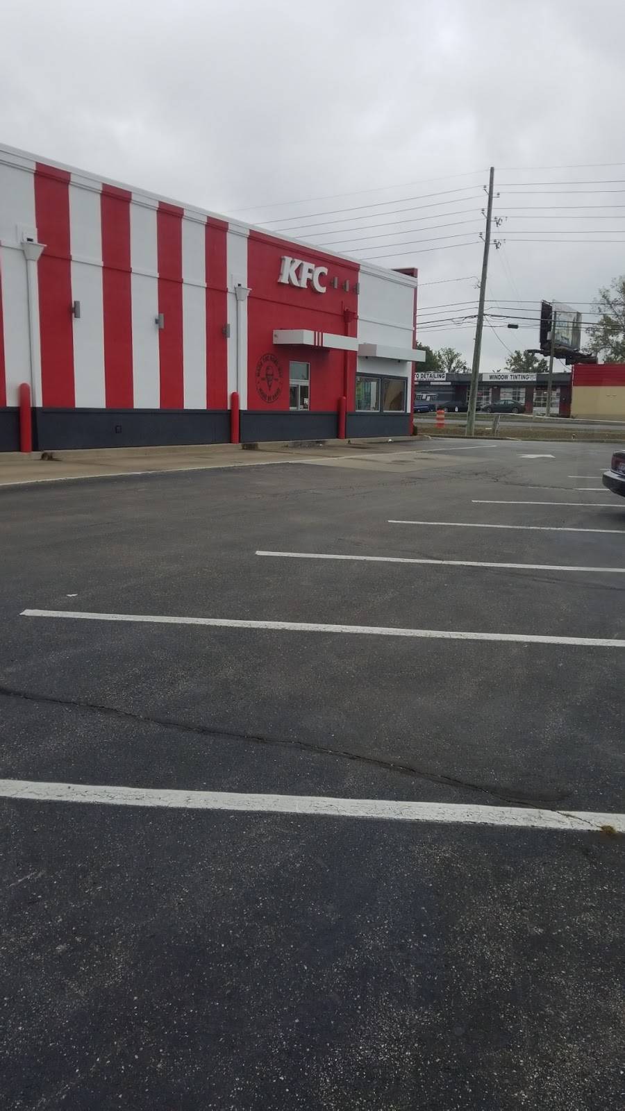 KFC | 6440 E 82nd St, Indianapolis, IN 46250, USA | Phone: (317) 845-9623