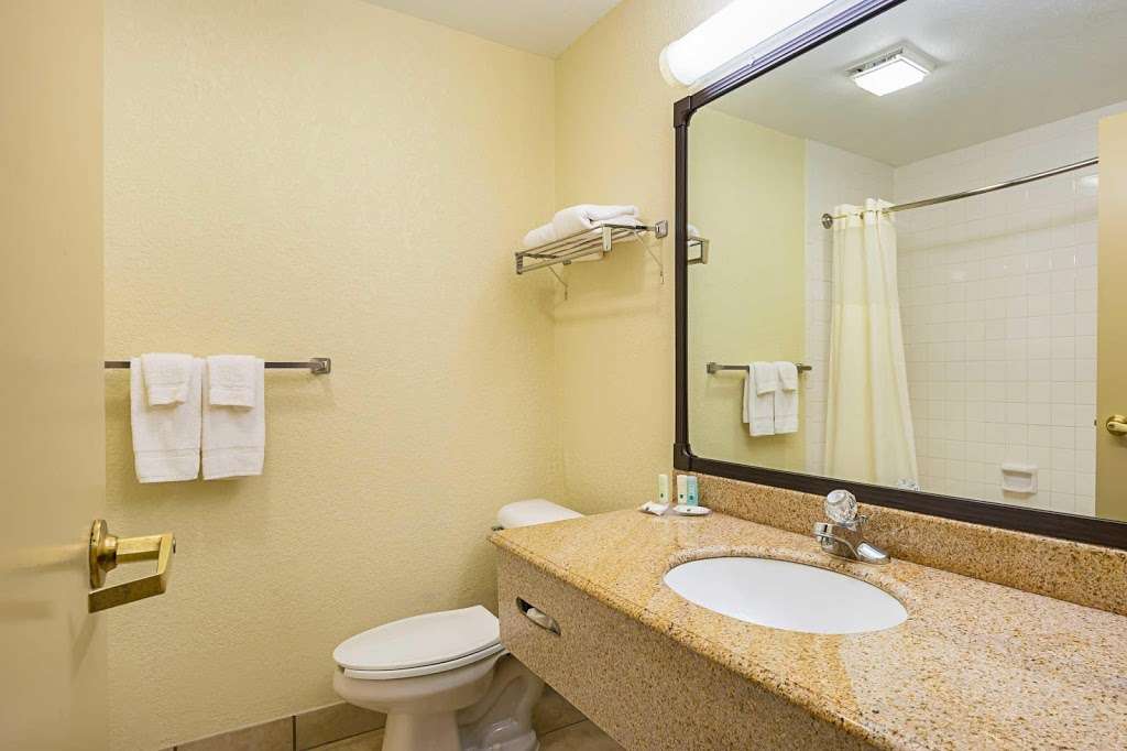 Quality Inn & Suites NRG Park - Medical Center | 2364 S Loop W, Houston, TX 77054, USA | Phone: (713) 799-2436