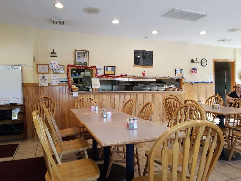 Tonys Family Restaurant | 623 Schuylkill Rd, Phoenixville, PA 19460, USA | Phone: (610) 933-8659
