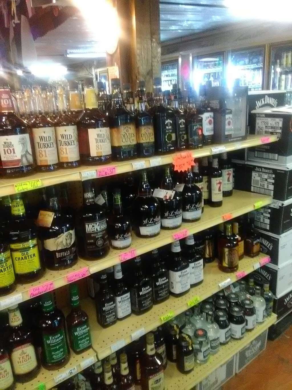 Johnnys Payless Liquor | 3202 Samuell Blvd, Dallas, TX 75223 | Phone: (214) 828-8003